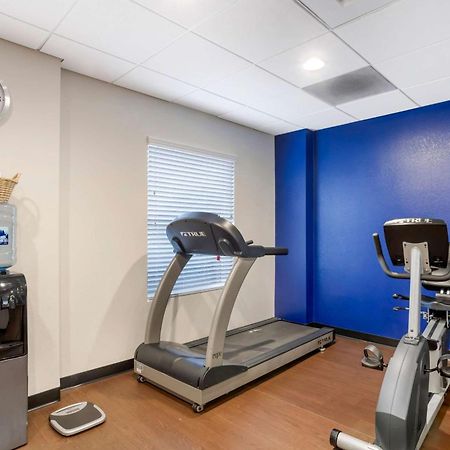 Comfort Suites Near Birkdale Village- Huntersville Buitenkant foto