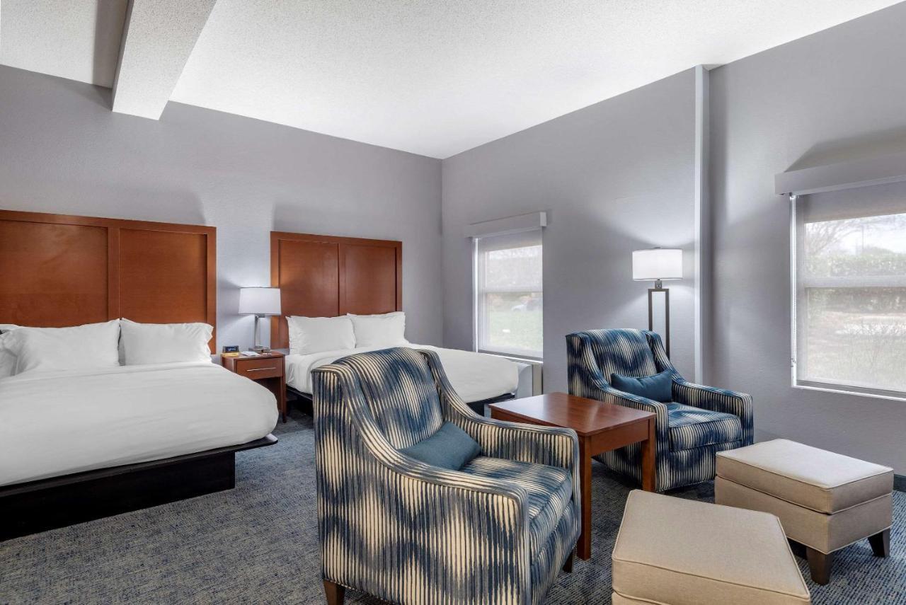 Comfort Suites Near Birkdale Village - Huntersville Buitenkant foto