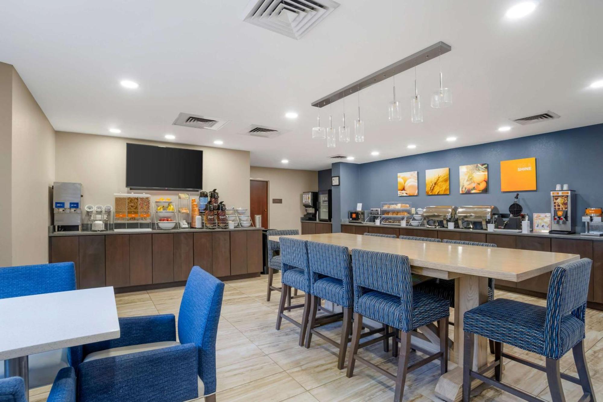 Comfort Suites Near Birkdale Village- Huntersville Buitenkant foto