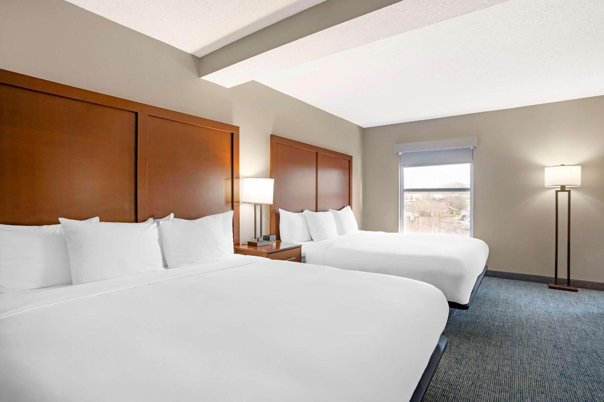 Comfort Suites Near Birkdale Village- Huntersville Buitenkant foto