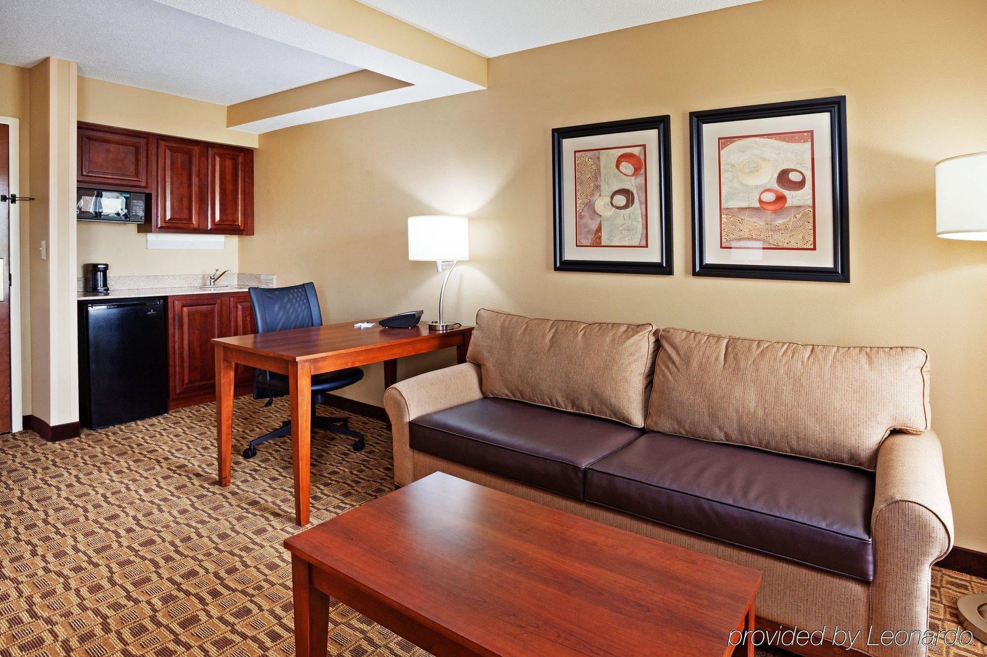 Comfort Suites Near Birkdale Village - Huntersville Kamer foto